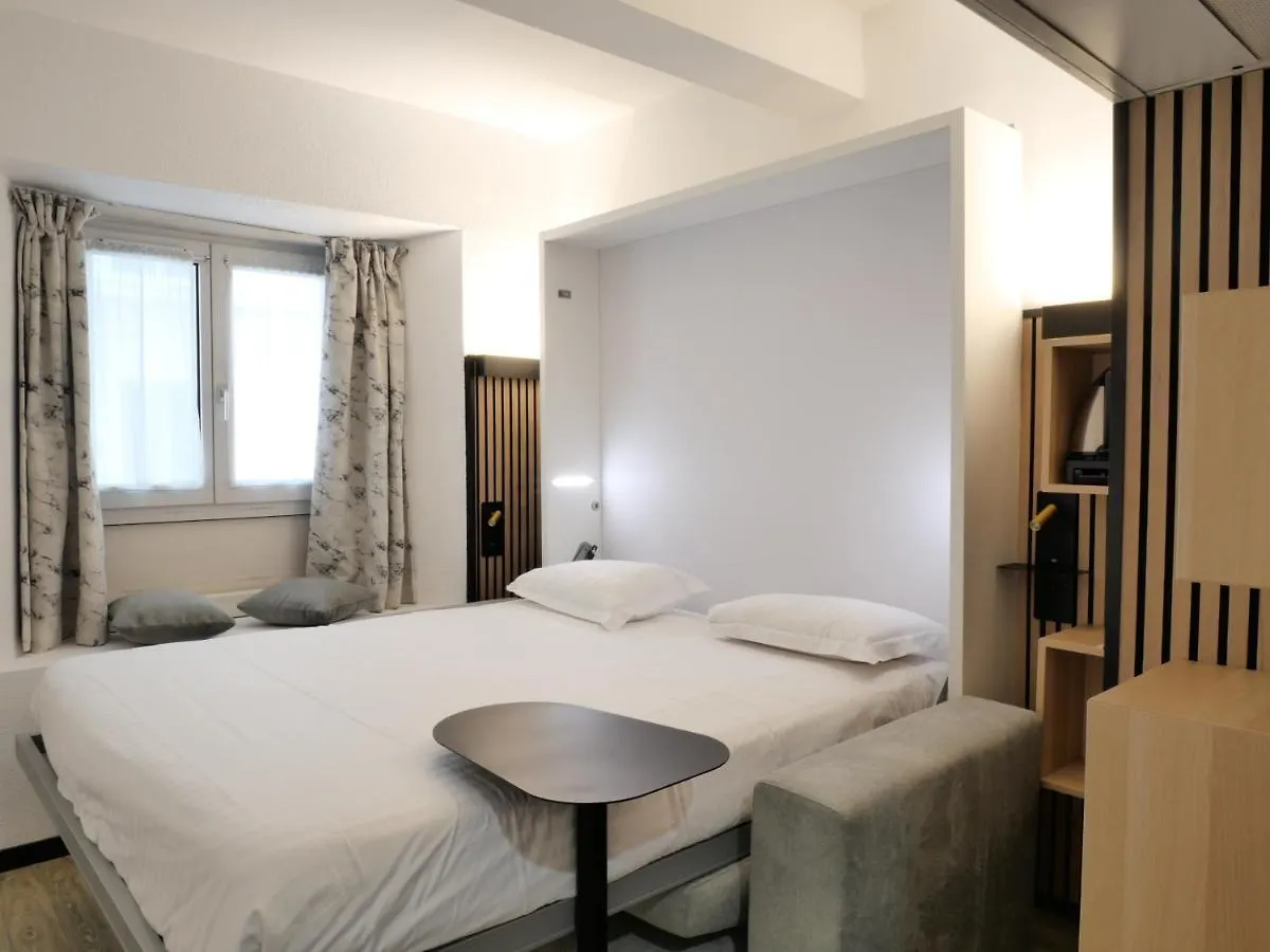 Hotel Carre Vieux Port Marseille