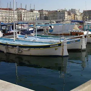 Vieux Port Chic Apartment