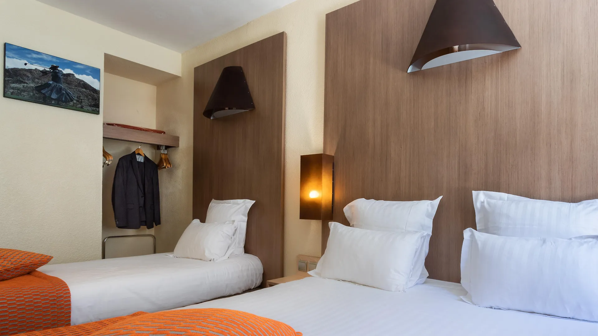 ***  מרסיי Hotel Carre Vieux Port צרפת